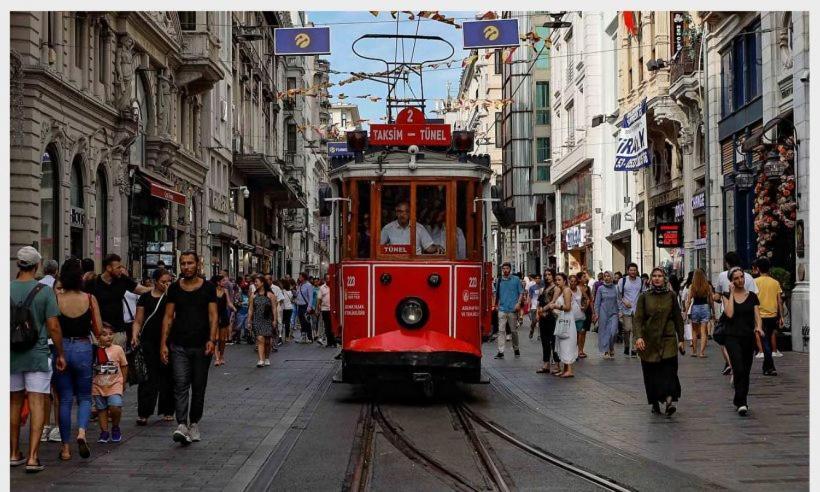 Pera Tunnel Hotel Istanbul Exterior photo